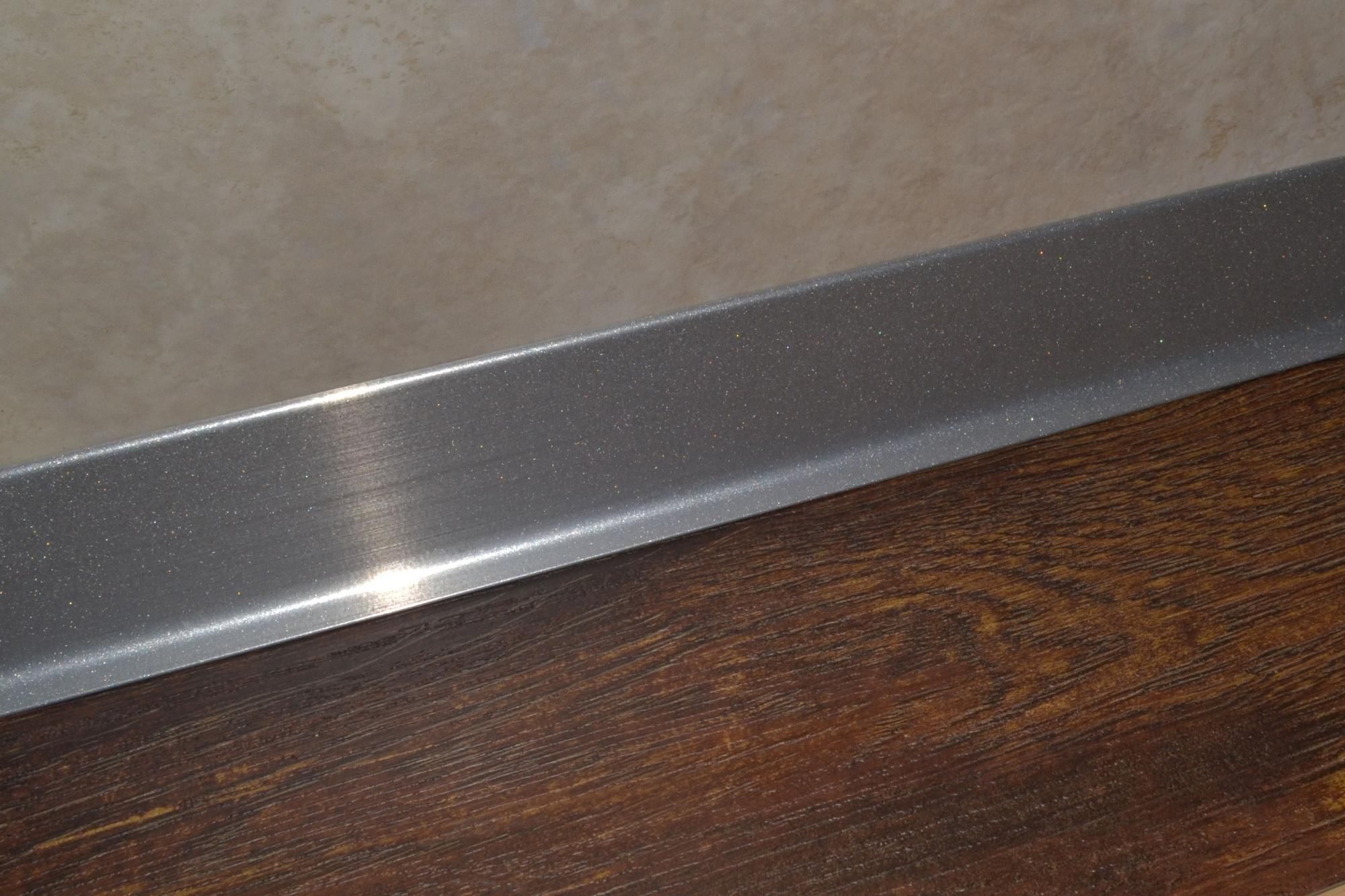 Плинтус алюминиевый L-образный серебристый (2500*11*60 мм) — купить в Пятигорске