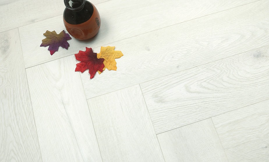 Ламинат SPC AquaMax Дуб Шенонсо (640*128*4 мм) — купить в Пятигорске