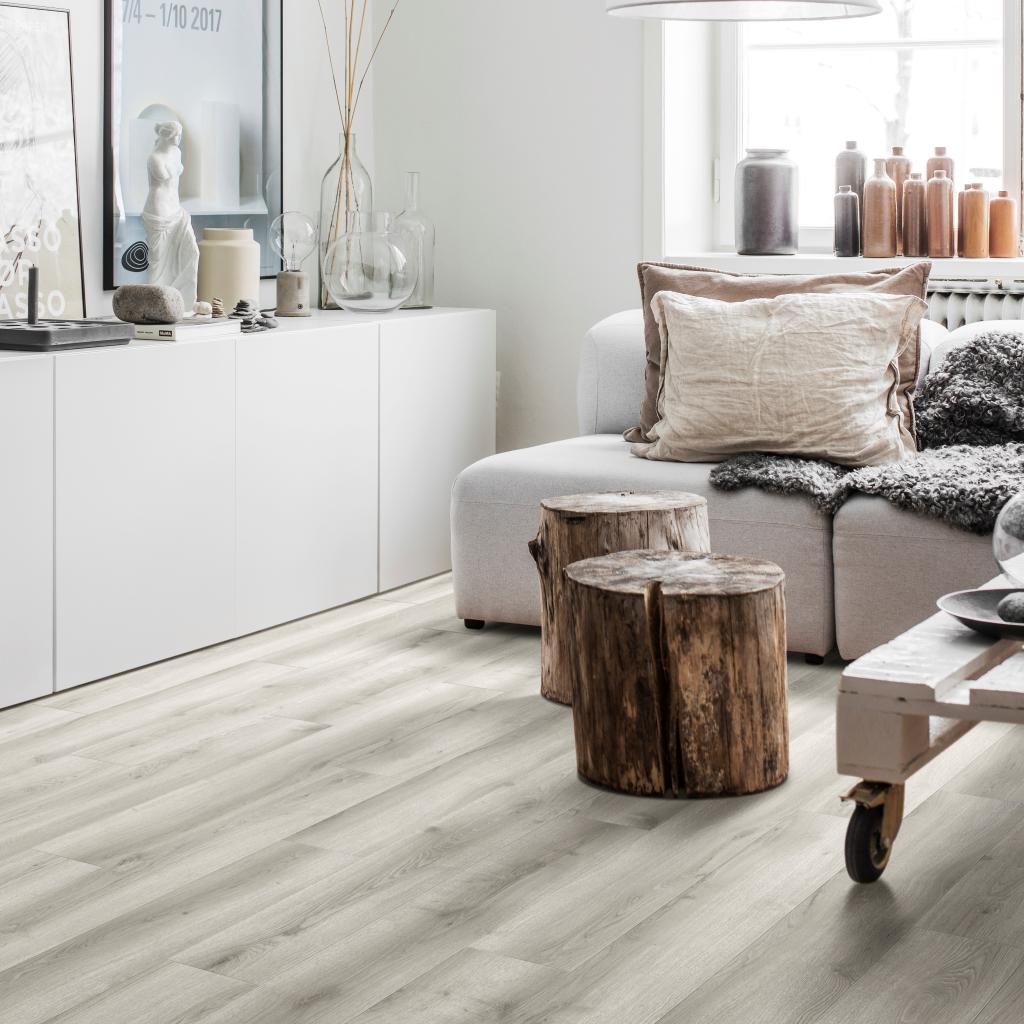 SPC ламинат "Adelar" Solida Acoustic 03935 Traditional Oak (1219*178*5 мм) — купить в Пятигорске