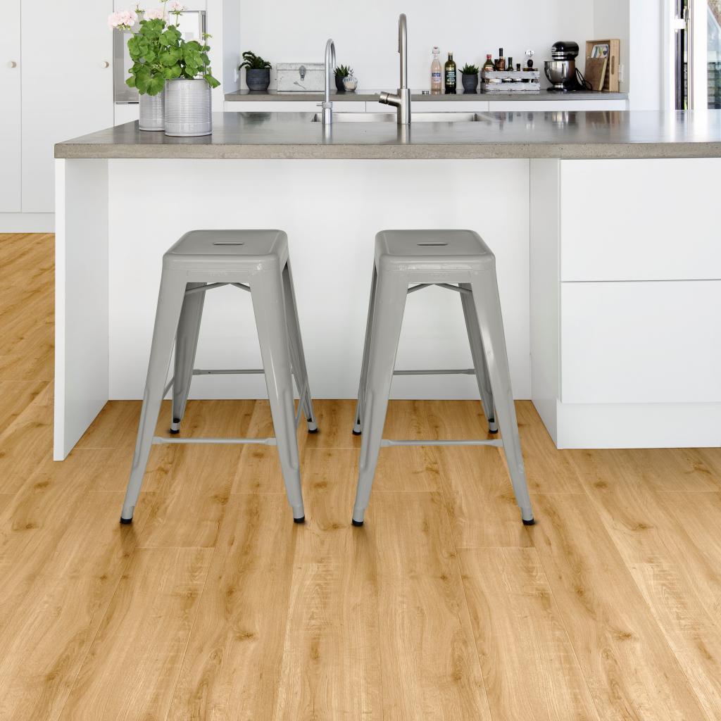 SPC ламинат "Adelar" Solida Acoustic 04270 European Oak (1219*178*5 мм) — купить в Пятигорске