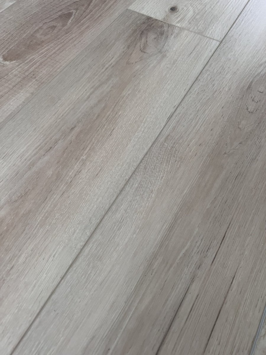 SPC ламинат "OneFloor" ЕСО 5021 (4V фаска) (1220*184*4 мм) — купить в Пятигорске