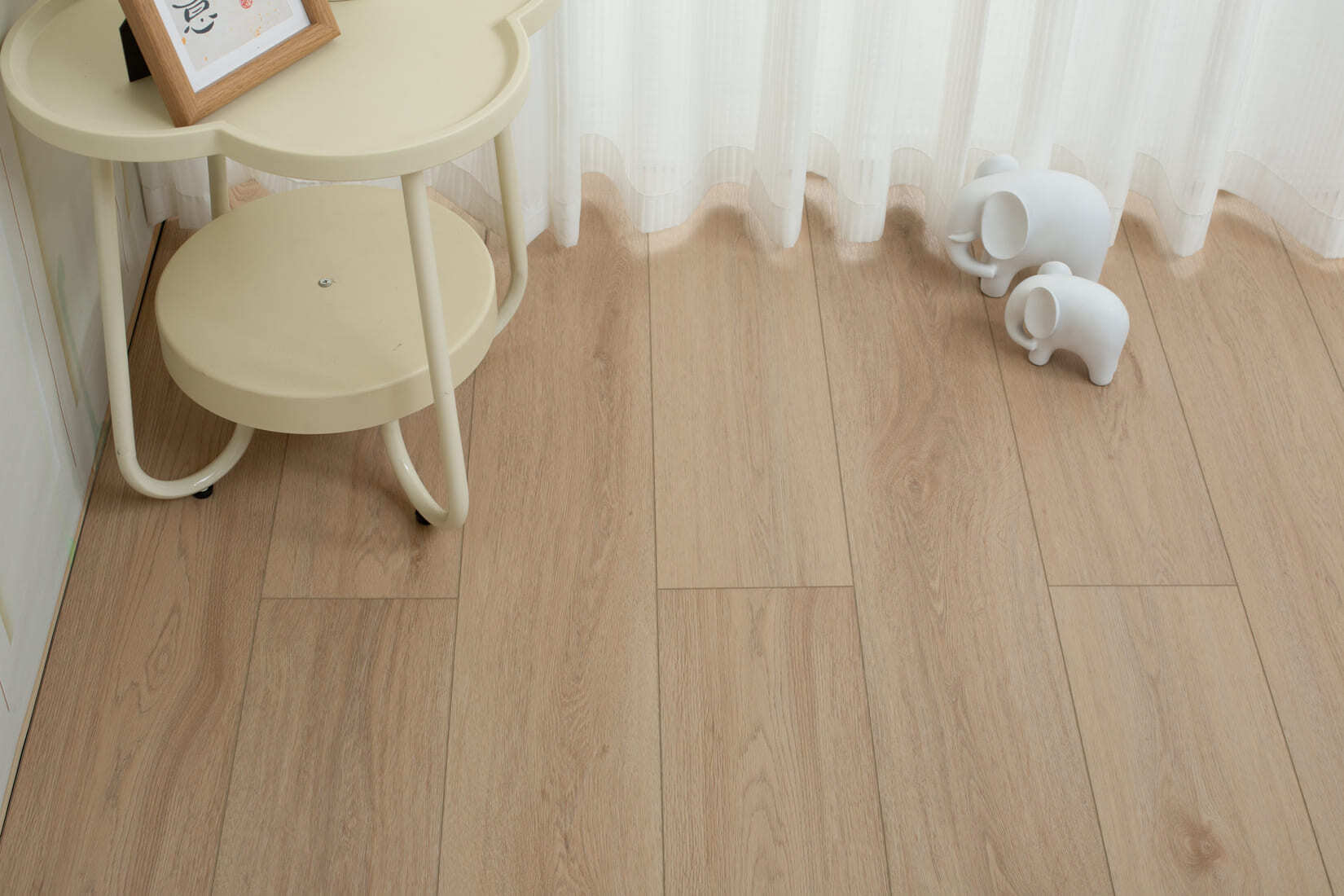 Плитка SPC "OneFloor" 9032 (1220*184*4 мм) — купить в Пятигорске