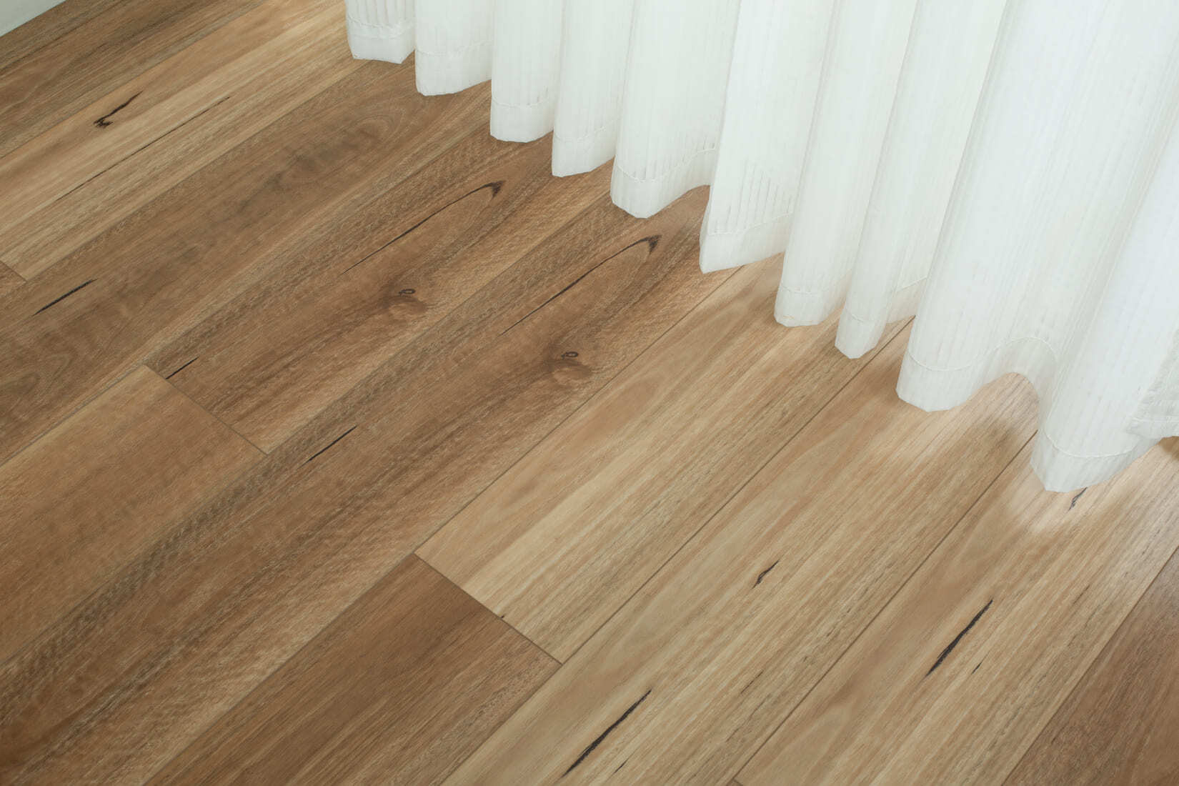 Плитка SPC "OneFloor" 9028 (1220*184*4 мм) — купить в Пятигорске