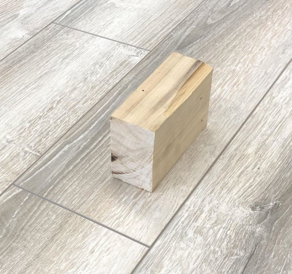 Ламинат "SunFloor" 8/33 4NV Сосна Тахо 52 (1380*159*8 мм) — купить в Пятигорске