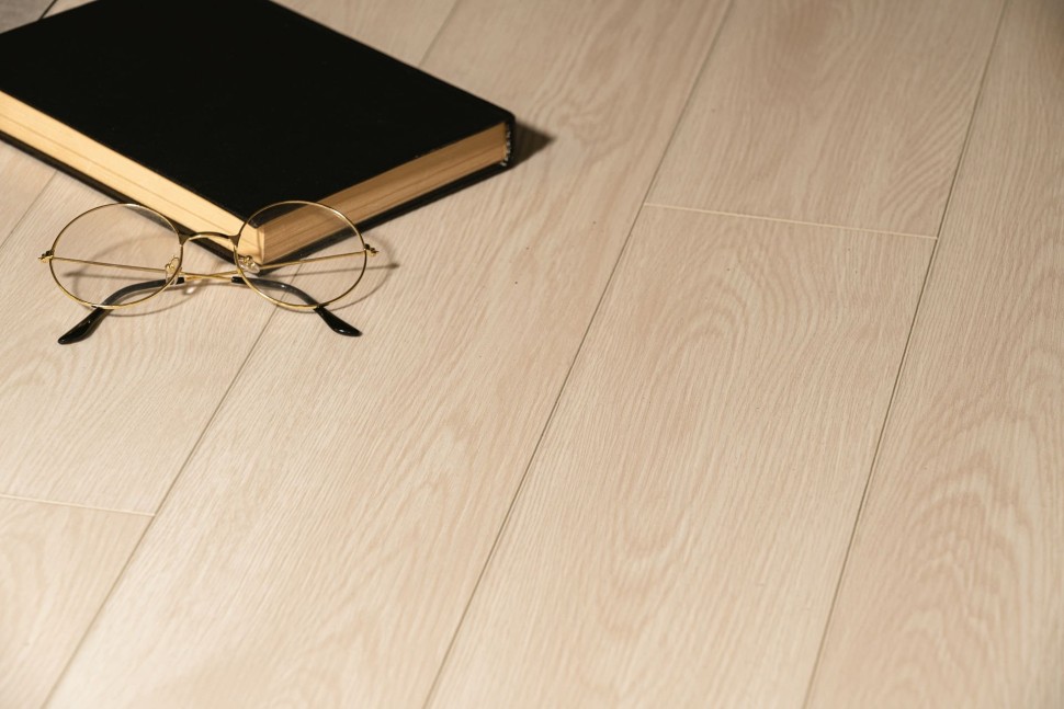 Виниловый ламинат "Bonkeel" Style Дуб Фокси (1200*125*4 мм) — купить в Пятигорске