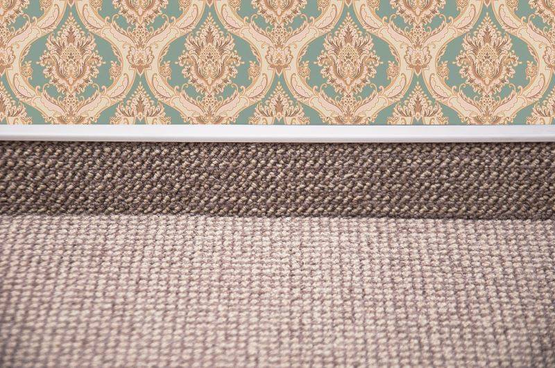 Плинтус для ковролина "Korner" Listwa светло-серый (2500*13,8*50 мм) — купить в Пятигорске