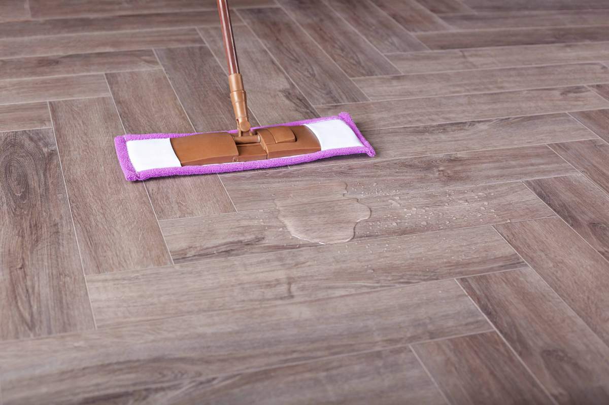 Замковая ПВХ плитка "Aberhof" Carmelita 1862 (615*123*5 мм) — купить в Пятигорске