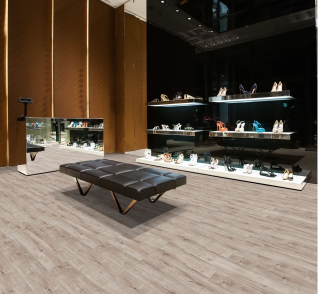 SPC ламинат "Royce" Sense Дуб Кааба 705 (1200*180*4 мм) — купить в Пятигорске