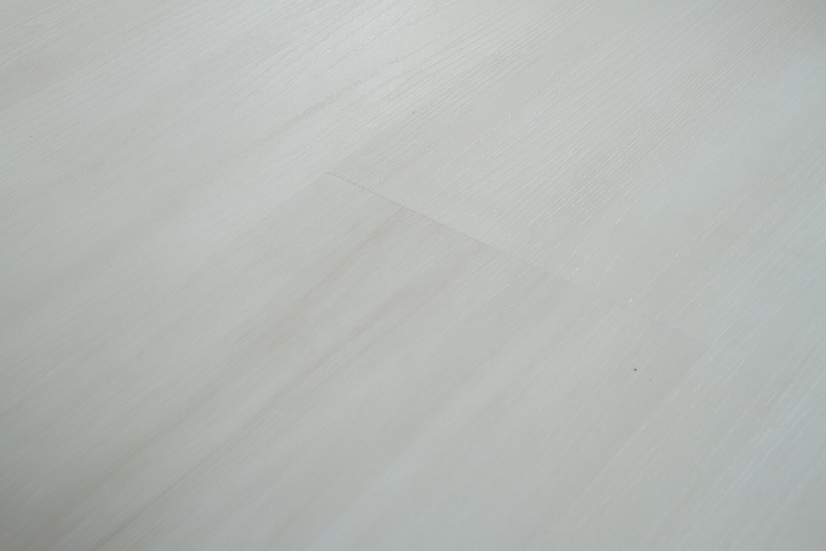 SPC ламинат "OneFloor" ЕСО 8055 (1220*184*4 мм) — купить в Пятигорске