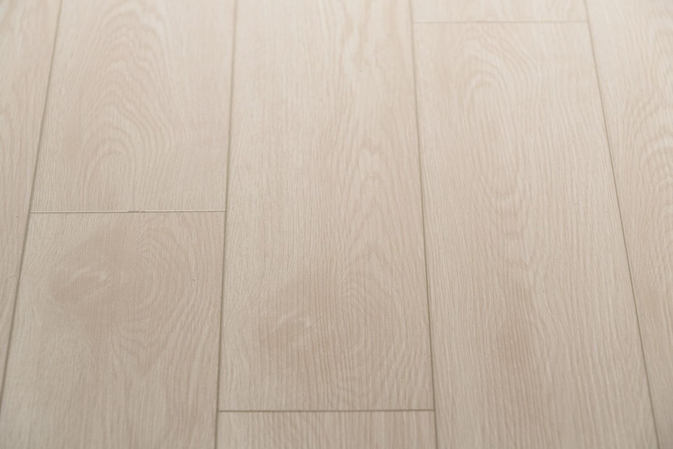 Виниловый ламинат "Bonkeel" Style Дуб Фокси (1200*125*4 мм) — купить в Пятигорске