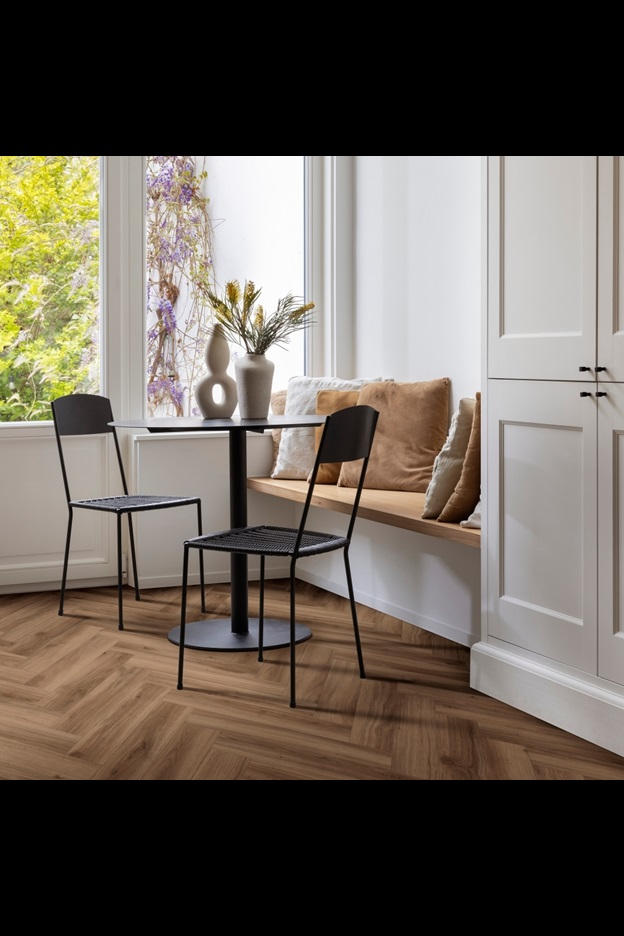 Замковая ПВХ плитка Classic Oak 24844 (630*126*6 мм) — купить в Пятигорске