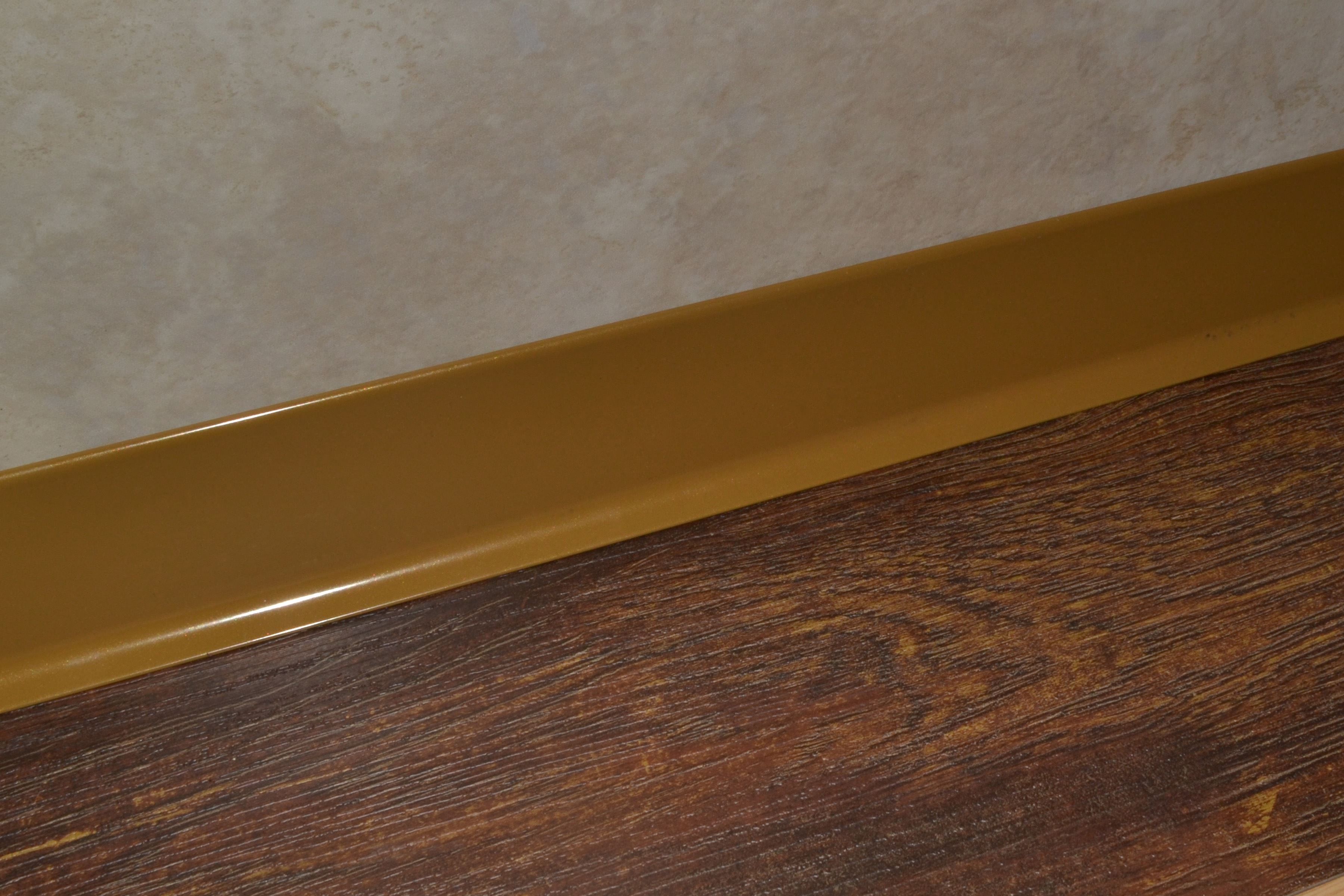 Плинтус алюминиевый L-образный золотой (2500*11*60 мм) — купить в Пятигорске