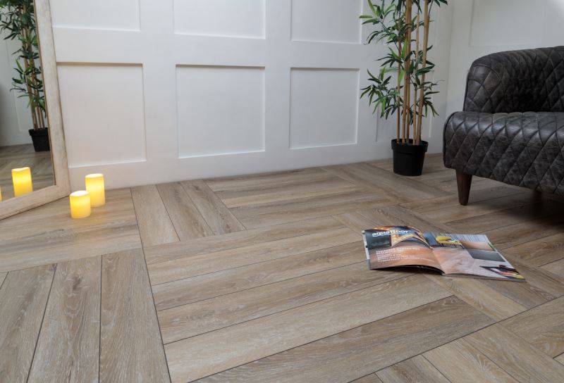 Замковая ПВХ плитка "Aquafloor" AF6018PQ (720*120*7 мм) — купить в Пятигорске