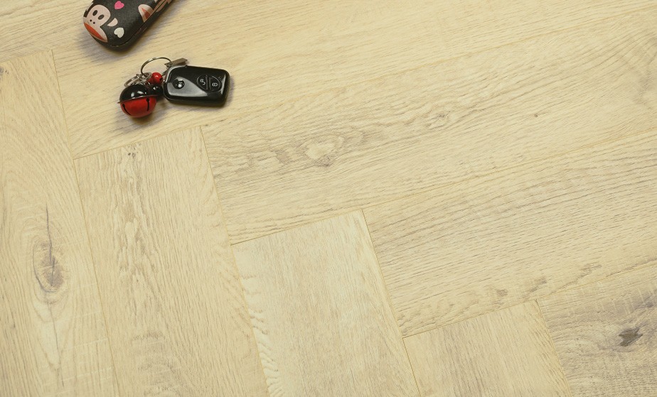 Ламинат SPC AquaMax Дуб Шамбор (640*128*4 мм) — купить в Пятигорске