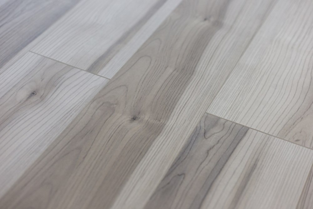 Плитка каменно-полимерная "Art Tile" Клён канадский (1220*181*5,5 мм) — купить в Пятигорске